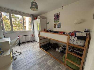 Appartement - 83 m² - 4 pièces