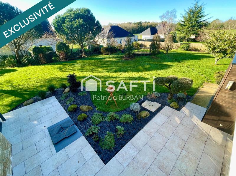 Maison - 259 m² - 6 pièces