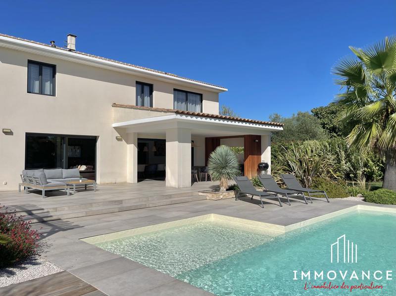 Villa - 190 m² - 6 pièces