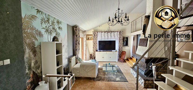 Maison - 161 m² - 5 pièces