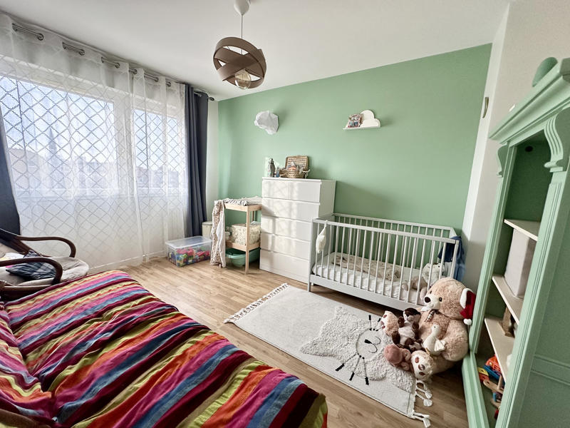 Appartement - 81 m² - 3 pièces