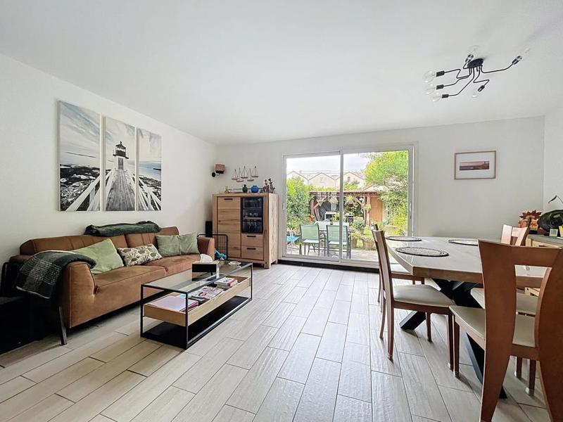 Maison - 125 m² - 6 pièces