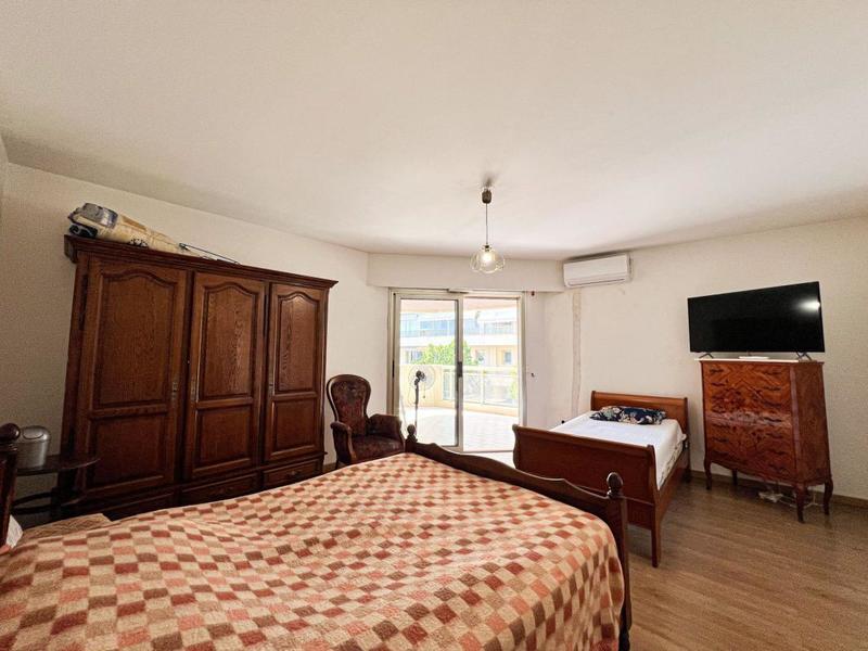 Appartement - 96 m² - 3 pièces