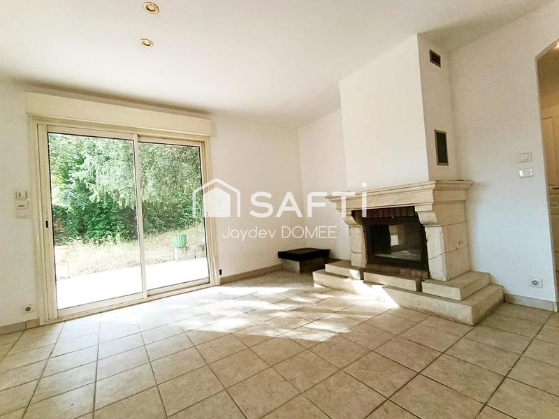 Maison - 95 m² - 5 pièces