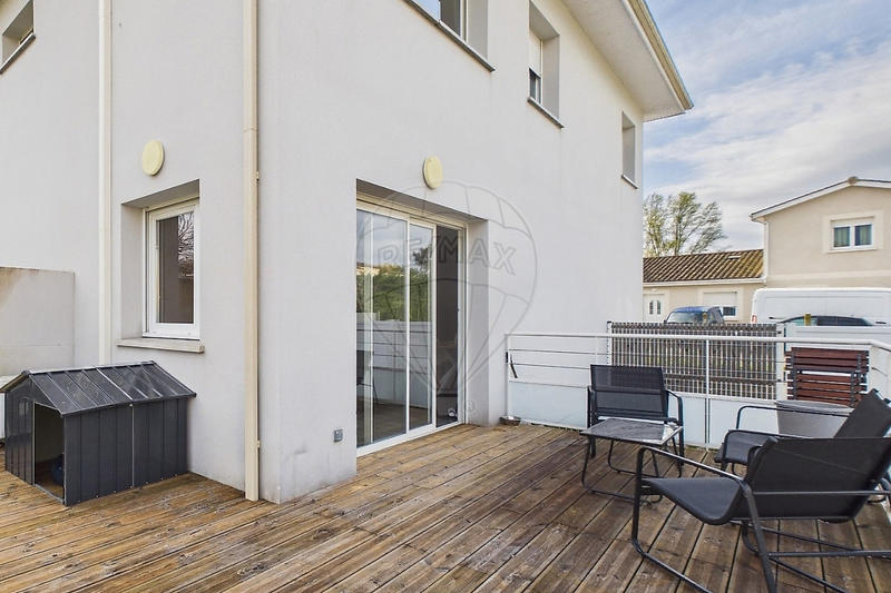 Maison - 97 m² - 4 pièces