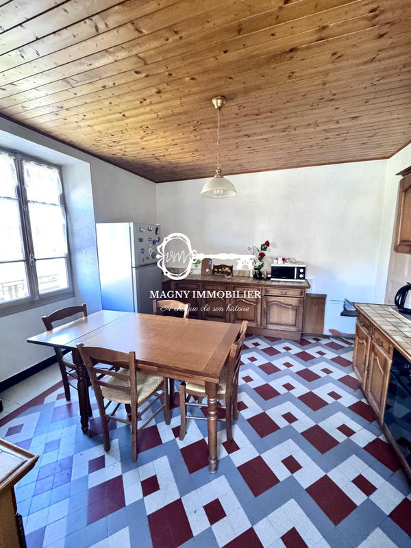 Maison ancienne - 166 m² - 6 pièces