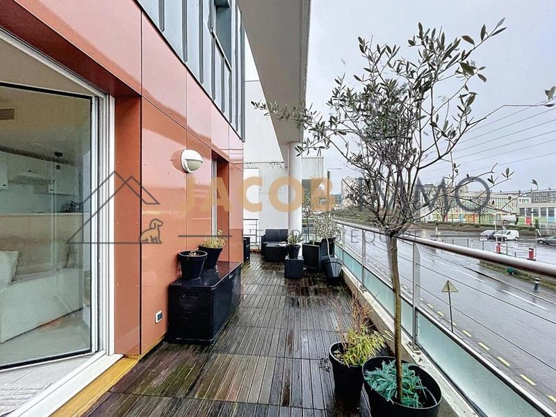 Appartement - 5 309 m² - 2 pièces