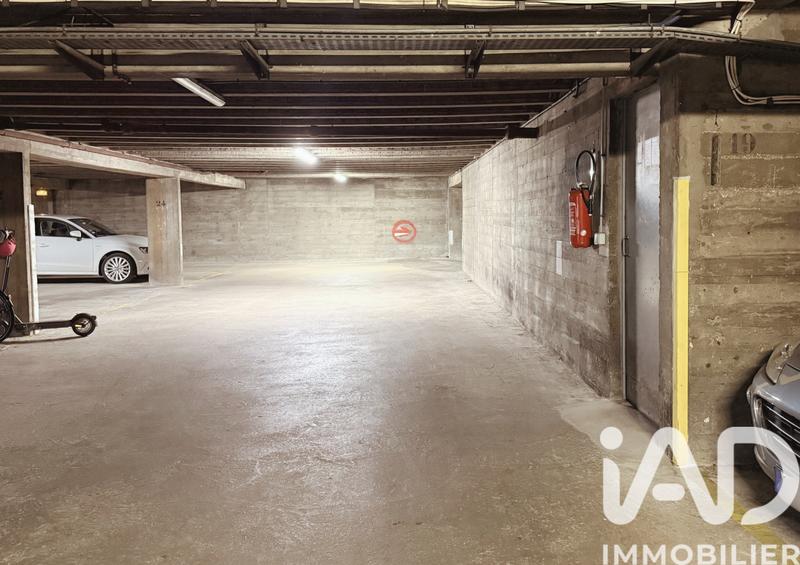 Parking - 11 m²