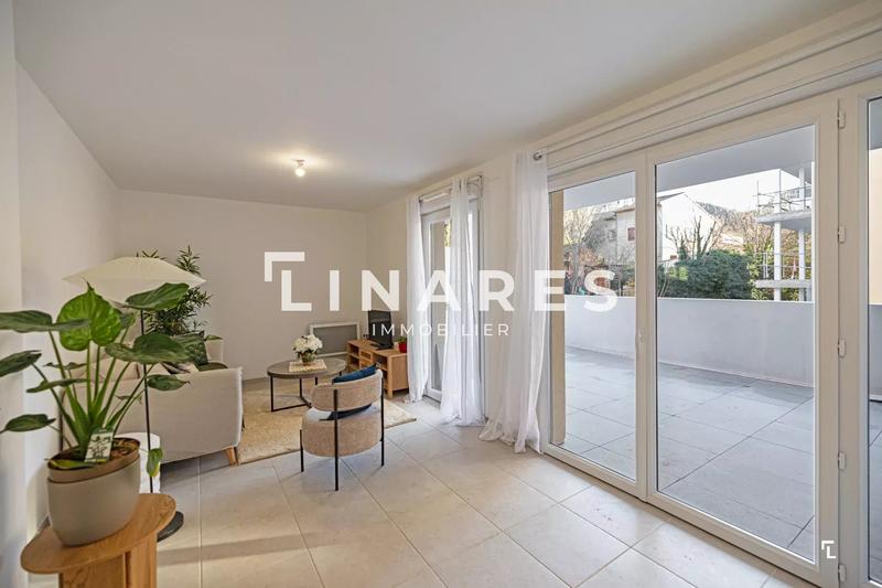 Appartement - 60 m² - 3 pièces