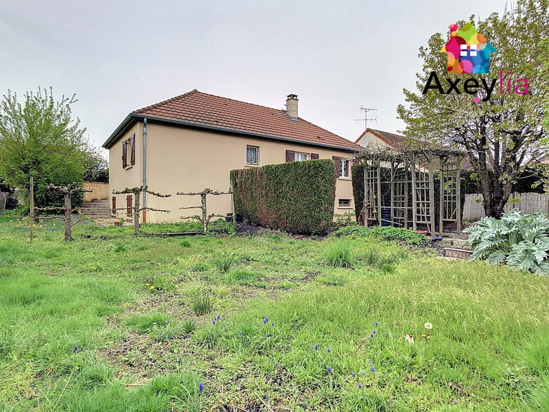 Maison - 160 m² - 7 pièces