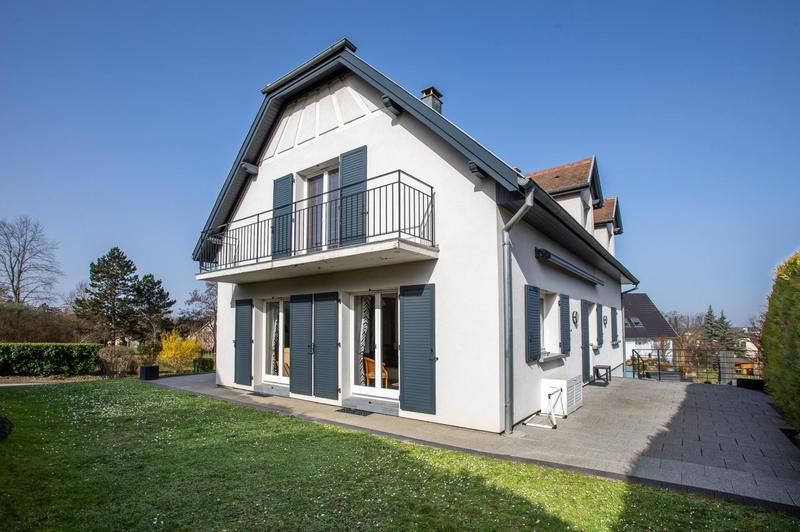 Maison - 165 m² - 6 pièces