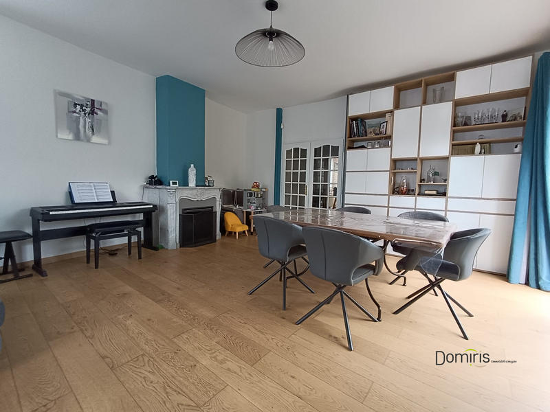 Maison - 191 m² - 7 pièces