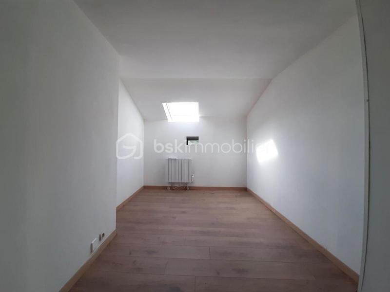 Maison en pierre - 120 m² - 4 pièces