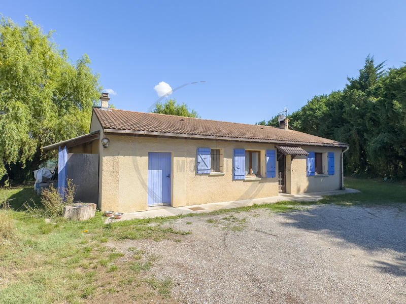 Villa - 90 m² - 5 pièces