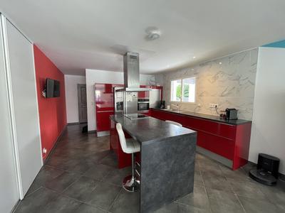 Maison - 120 m² - 4 pièces