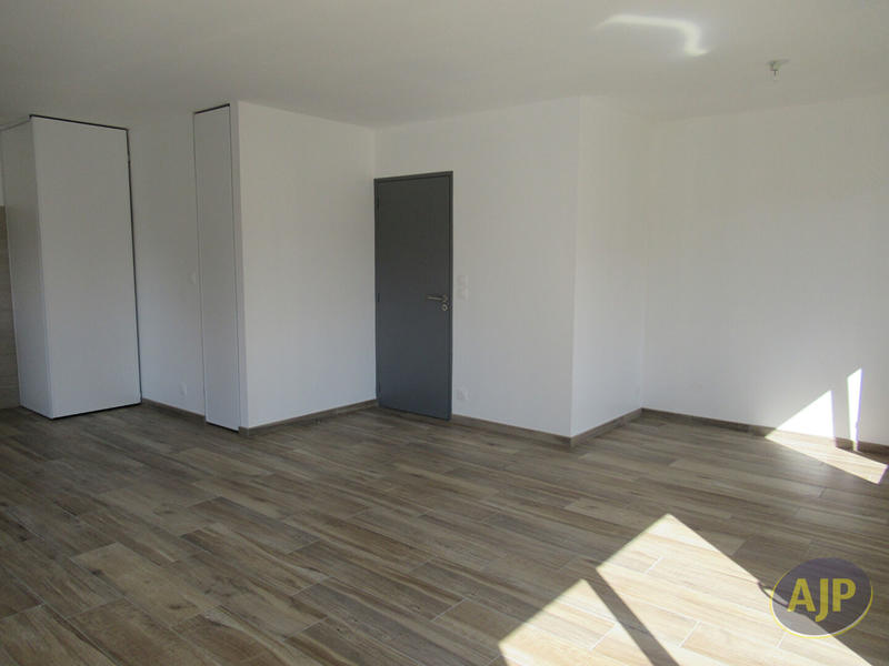 Maison - 65 m² - 3 pièces