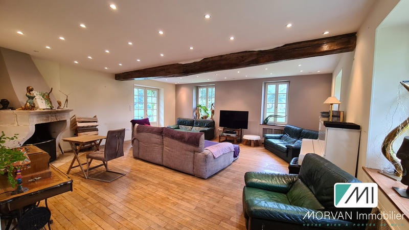 Maison - 479 m² - 15 pièces