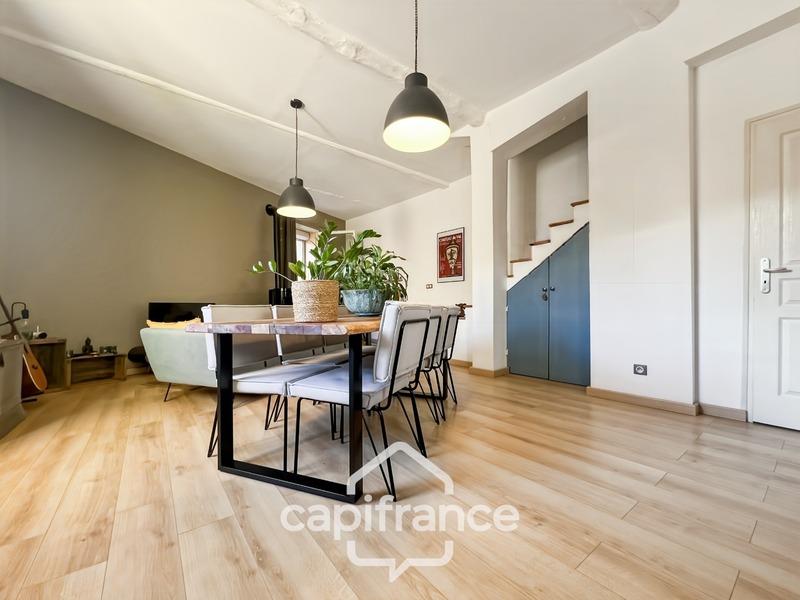 Maison - 115 m² - 5 pièces