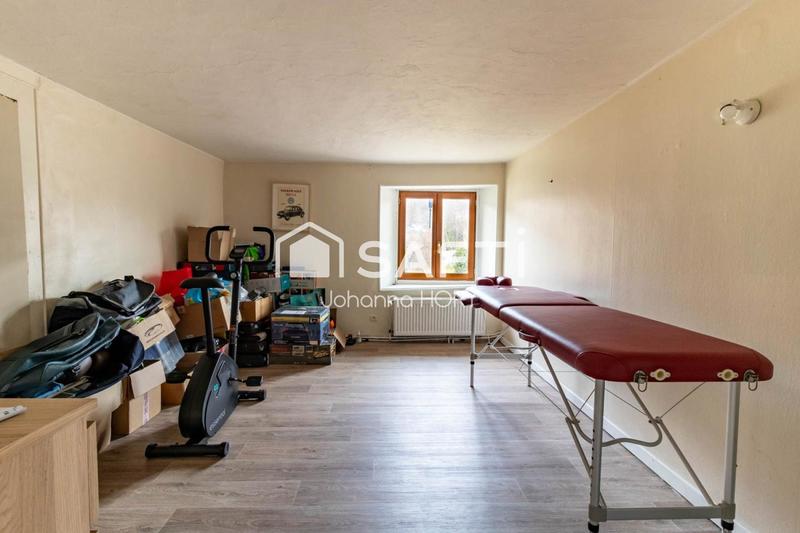 Maison - 216 m² - 10 pièces