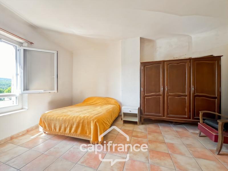 Maison - 148 m² - 5 pièces