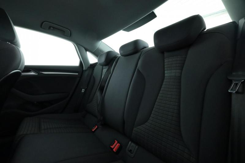 Audi A3 Berline 1.5 Tfsi Cod s tronic 7 150 ch