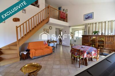 Maison - 153 m² - 6 pièces