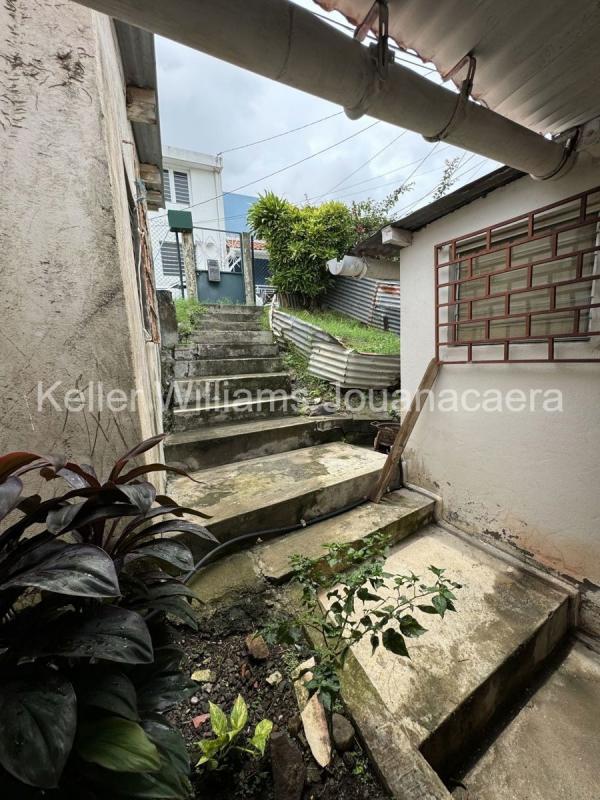 Maison - 139 m² - 9 pièces