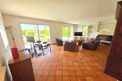 Villa - 184 m² - 5 pièces