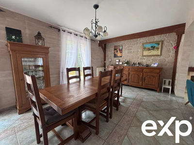 Maison - 197 m² - 8 pièces