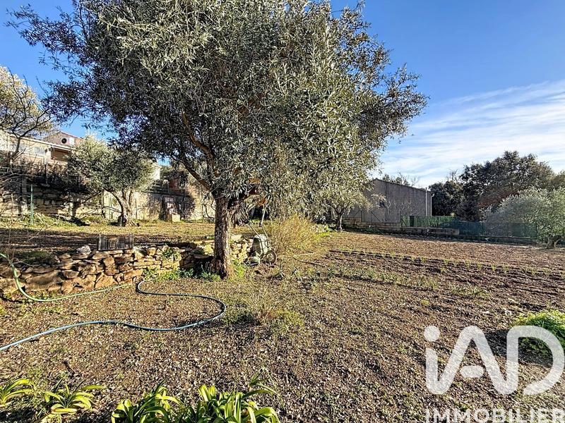 Maison - 267 m² - 8 pièces