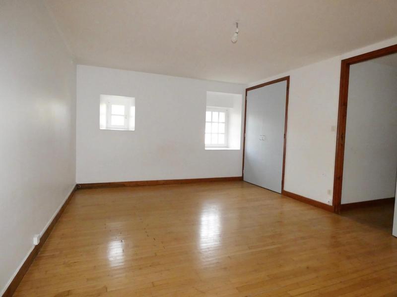 Maison - 177 m² - 6 pièces