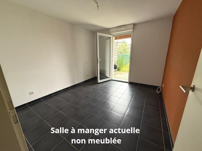 Maison - 99 m² - 5 pièces