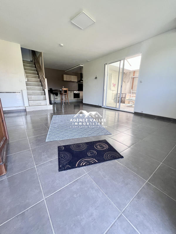 Maison - 100 m² - 6 pièces