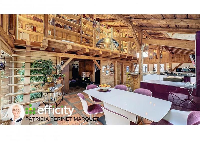 Corps de ferme - 272 m² - 8 pièces