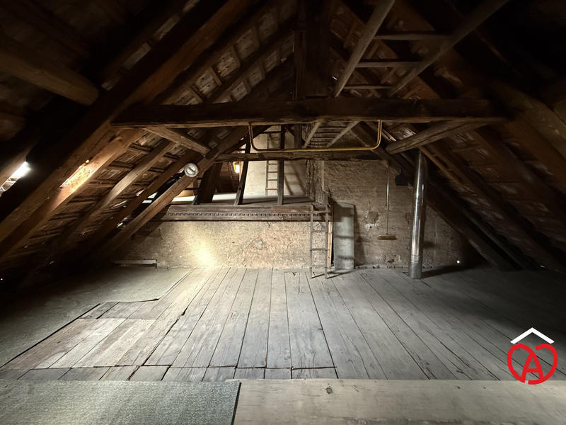 Maison ancienne - 92 m² - 4 pièces