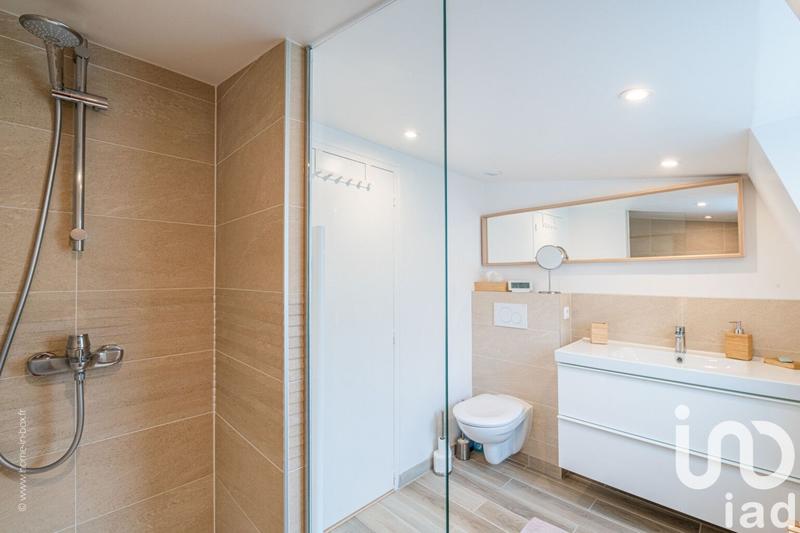 Maison - 172 m² - 8 pièces