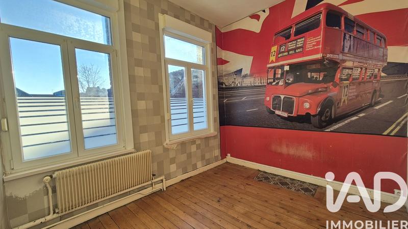 Maison - 198 m² - 8 pièces