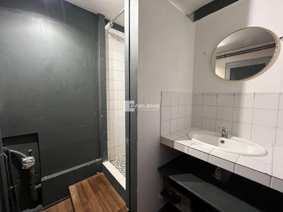 Appartement - 65 m² - 2 pièces