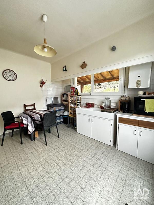 Maison - 145 m² - 8 pièces