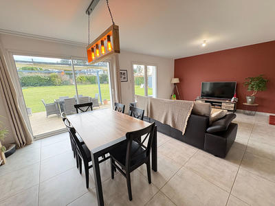 Maison - 100 m² - 4 pièces