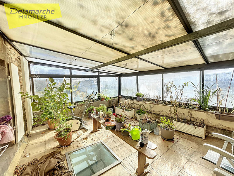 Maison - 232 m² - 10 pièces