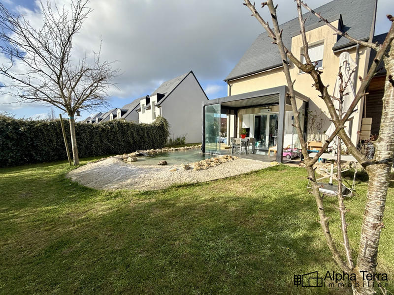 Maison - 90 m² - 4 pièces