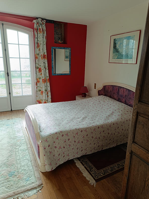 Propriété - 241 m² - 6 pièces