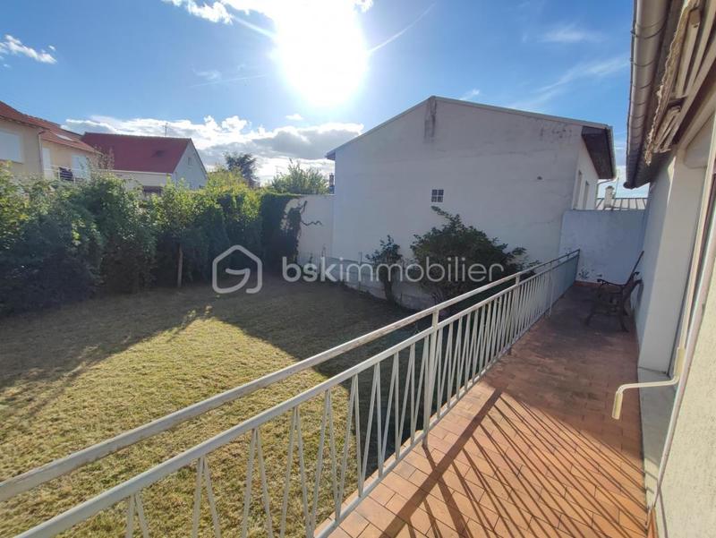 Maison - 130 m² - 5 pièces