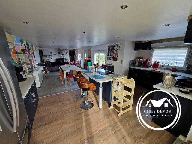 Maison - 105 m² - 4 pièces