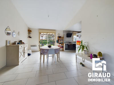 Maison - 119 m² - 7 pièces