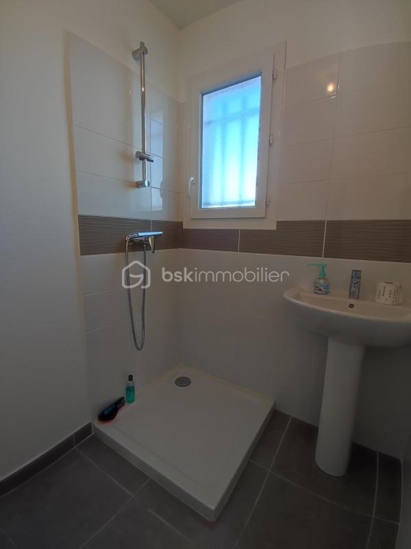 Maison - 85 m² - 6 pièces