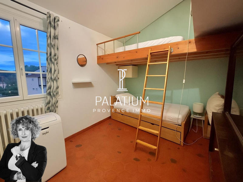 Appartement - 81 m² - 4 pièces