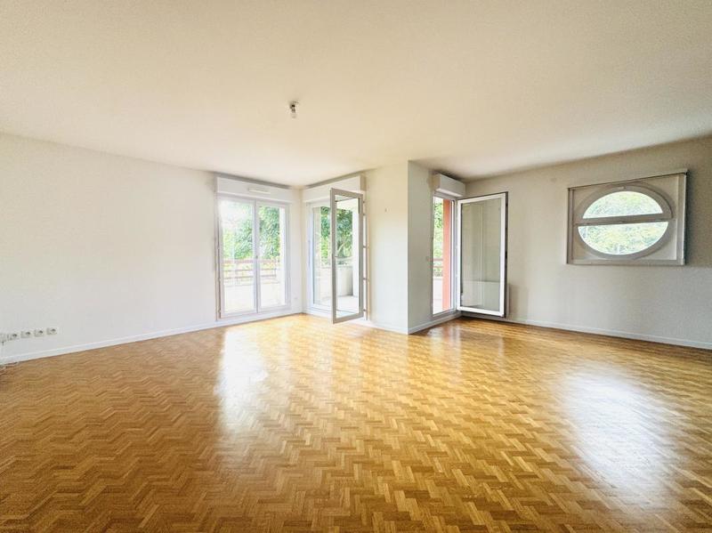 Appartement - 110 m² - 4 pièces