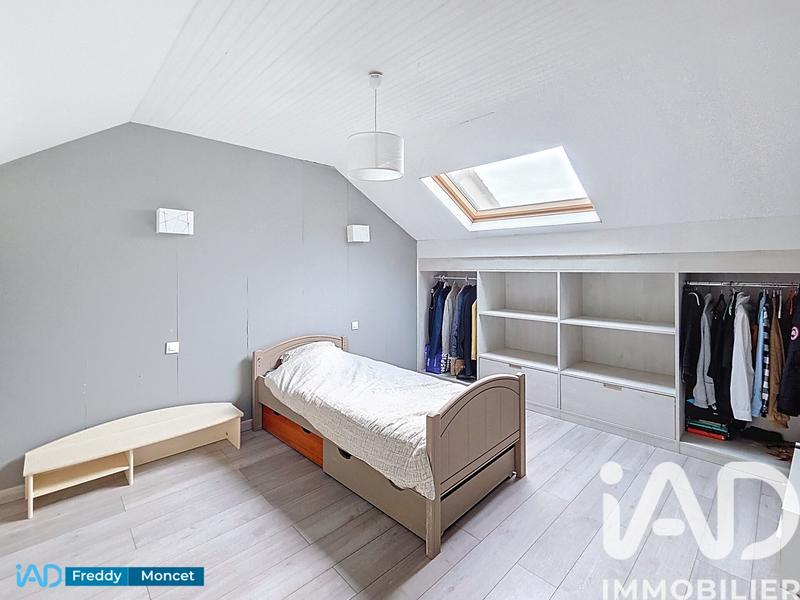 Maison - 92 m² - 4 pièces